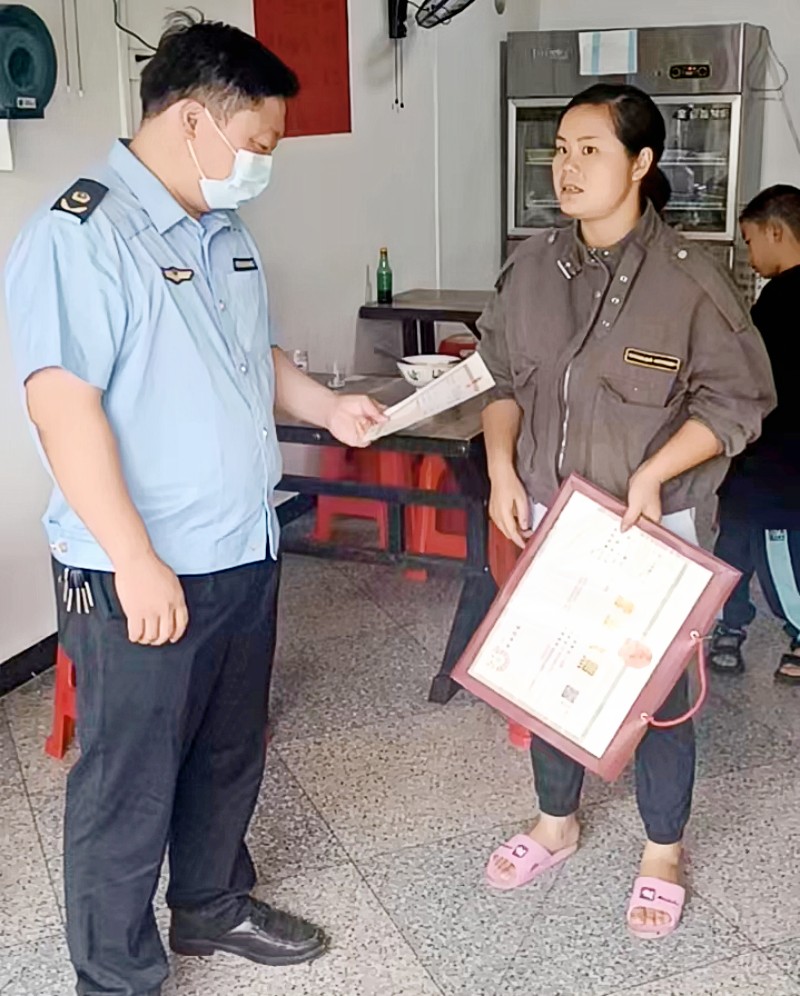 漣源市市場監(jiān)督管理局多舉措激發(fā)市場主體活力